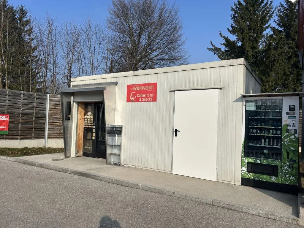 Immobilie kaufen in Vöcklabruck – 1 003 m², € 875.000 – Bild 4 von 13