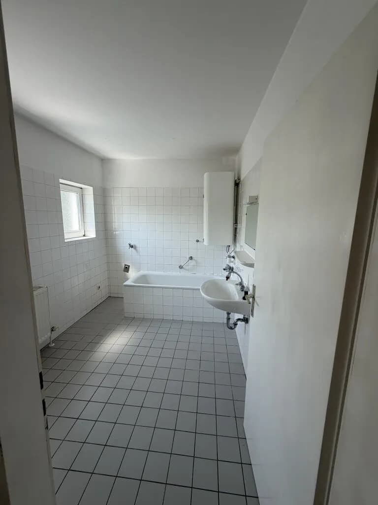 5-Zimmer-Wohnung kaufen in Vöcklabruck – 120 m², € 289.000 – Bild 4 von 15