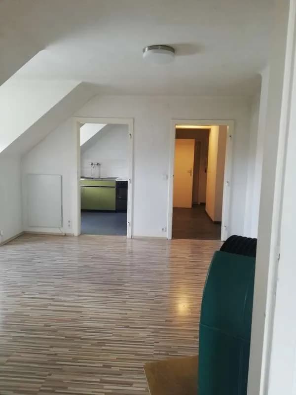 2-Zimmer-Wohnung kaufen in Neunkirchen – 43 m², € 95.000 – Bild 4 von 11