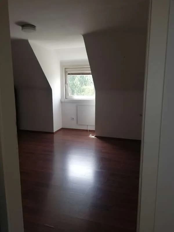2-Zimmer-Wohnung kaufen in Neunkirchen – 43 m², € 95.000 – Bild 5 von 11