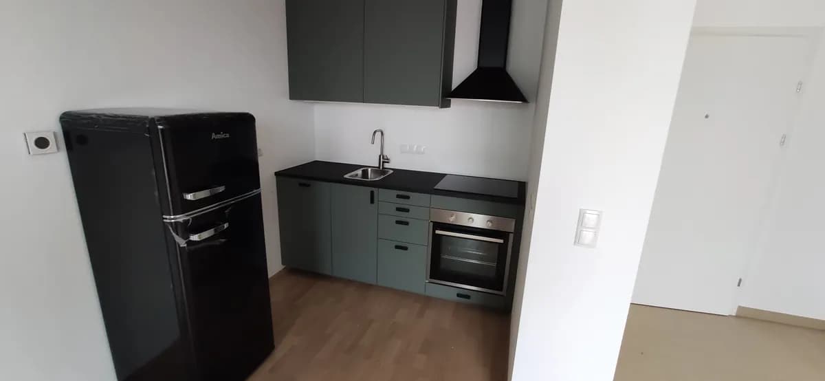 1-Zimmer-Wohnung mieten in Tulln – 30 m², € 670 – Bild 2 von 9