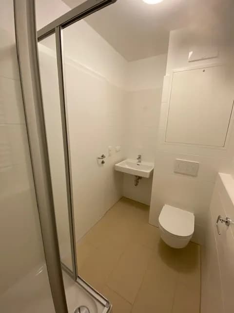 1-Zimmer-Wohnung mieten in Tulln – 30 m², € 670 – Bild 7 von 9