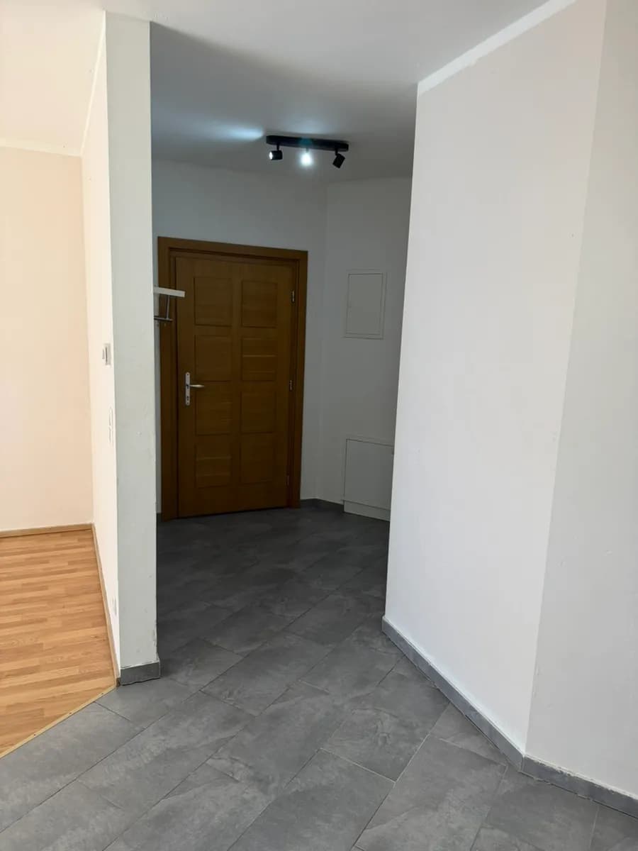 3-Zimmer-Wohnung mieten in Baden – 85 m², € 950 – Bild 4 von 15