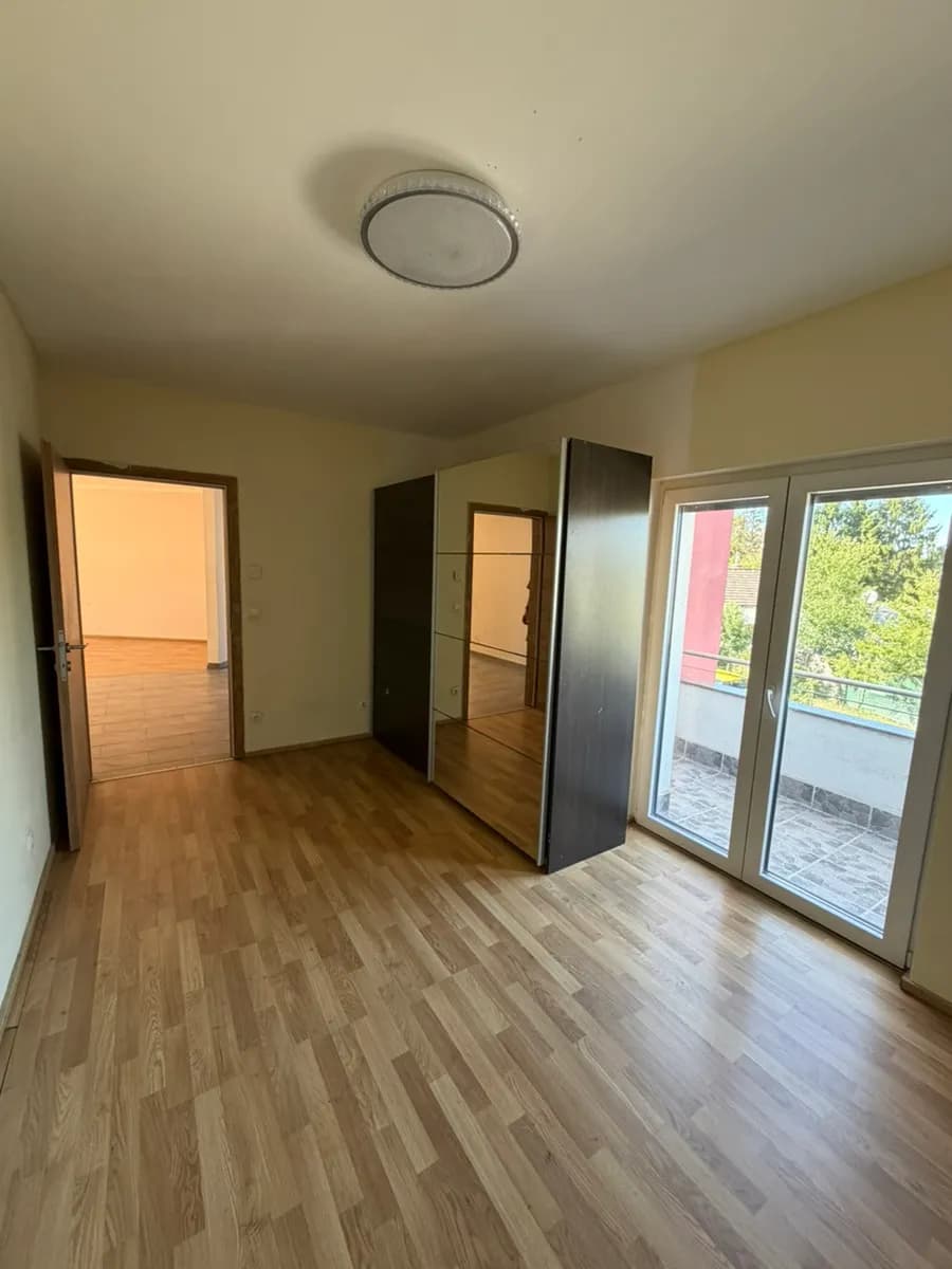 3-Zimmer-Wohnung mieten in Baden – 85 m², € 950 – Bild 12 von 15