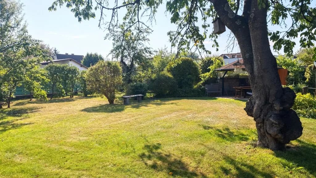 11-Zimmer-Haus kaufen in Neunkirchen – 300 m², € 619.000 – Bild 8 von 36