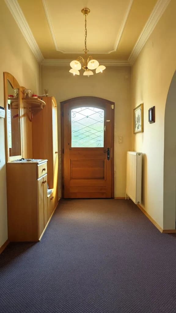 11-Zimmer-Haus kaufen in Neunkirchen – 300 m², € 619.000 – Bild 10 von 36