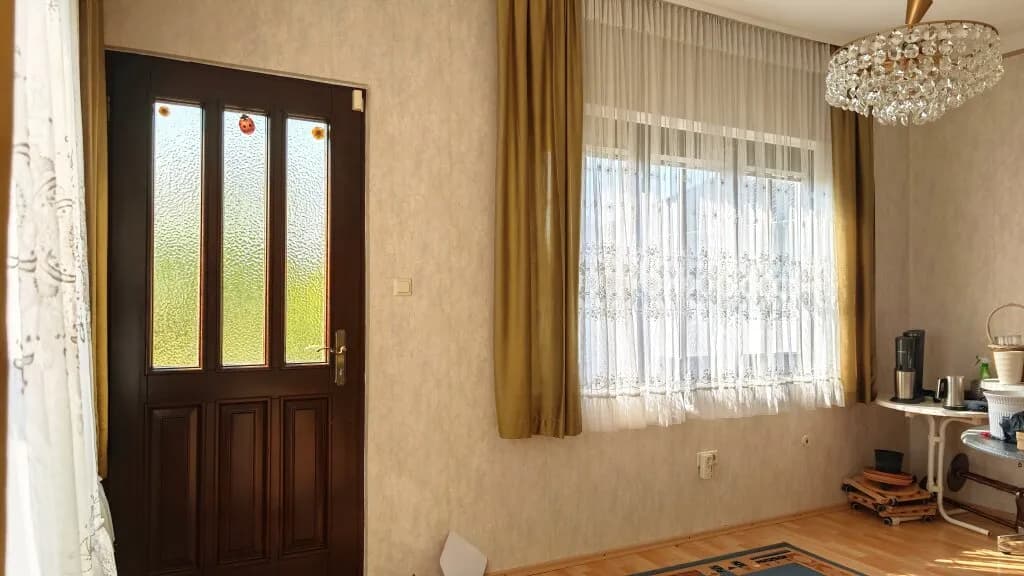 11-Zimmer-Haus kaufen in Neunkirchen – 300 m², € 619.000 – Bild 14 von 36