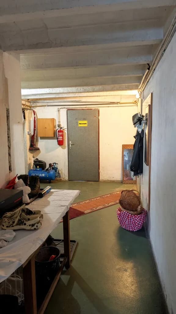 11-Zimmer-Haus kaufen in Neunkirchen – 300 m², € 619.000 – Bild 32 von 36