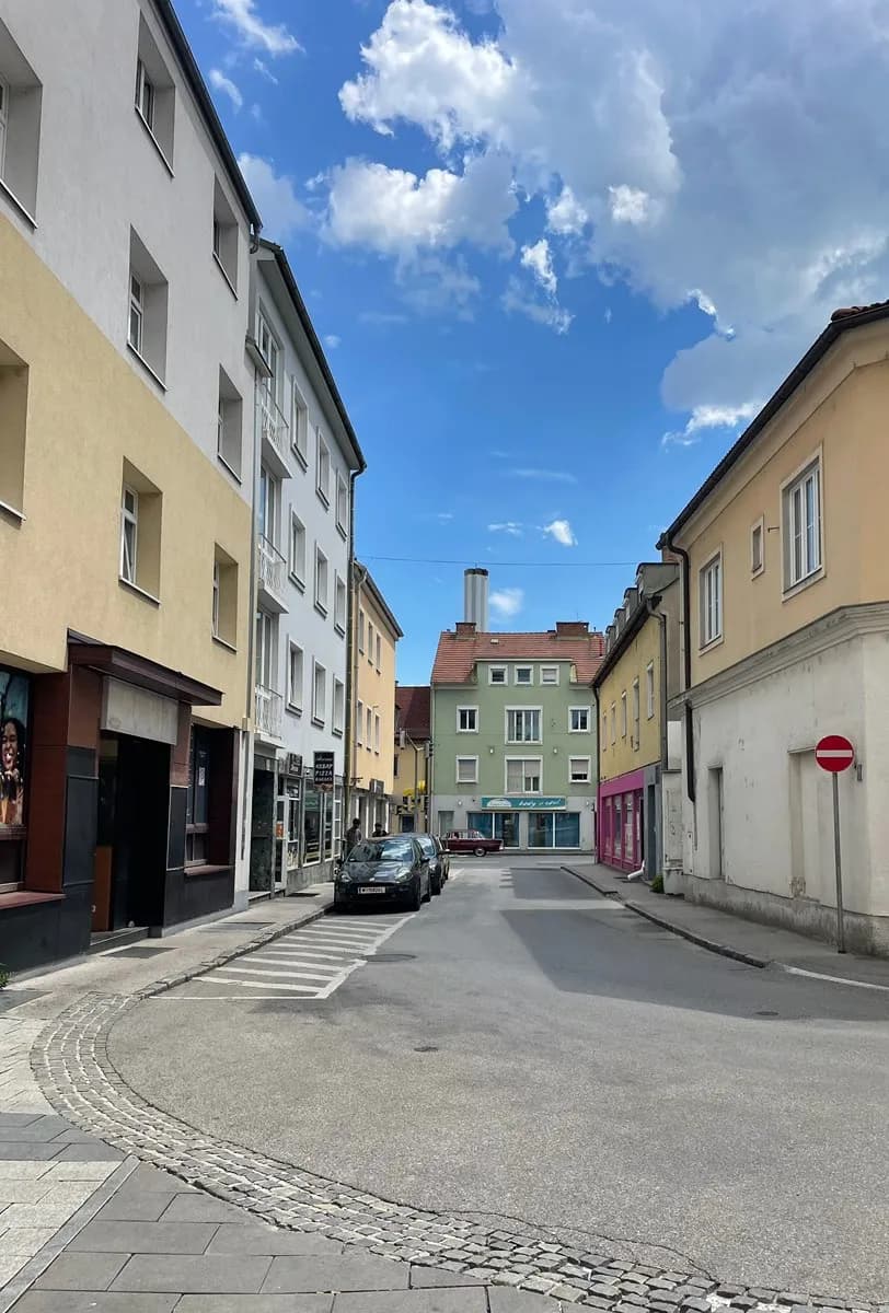 Gewerbeimmobilie mieten in Wiener Neustadt – 94 m², € 750 – Bild 3 von 13