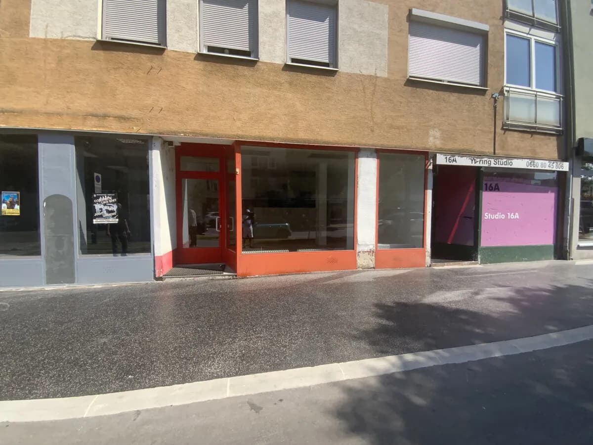 Gewerbeimmobilie kaufen in Wien – 83 m², € 199.000