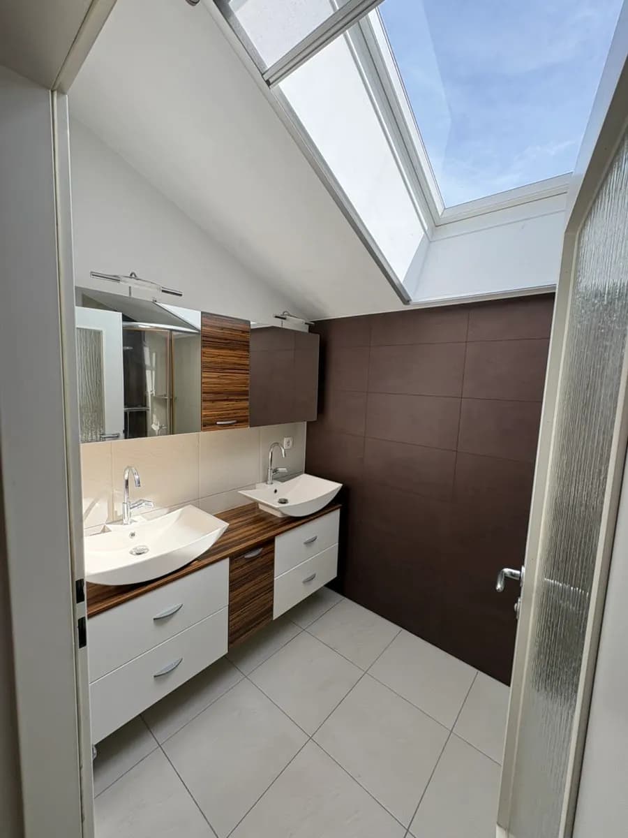 2-Zimmer-Wohnung mieten in Innsbruck – 47 m², € 1.400 – Bild 9 von 14
