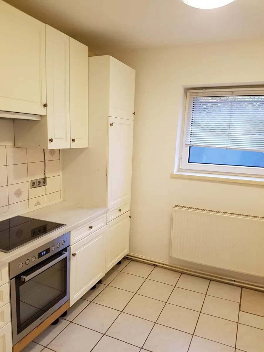 8-Zimmer-Gewerbeimmobilie kaufen in Neunkirchen – 242 m², € 420.000 – Bild 12 von 23