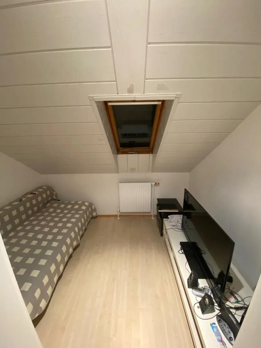 8-Zimmer-Gewerbeimmobilie kaufen in Neunkirchen – 242 m², € 420.000 – Bild 22 von 23