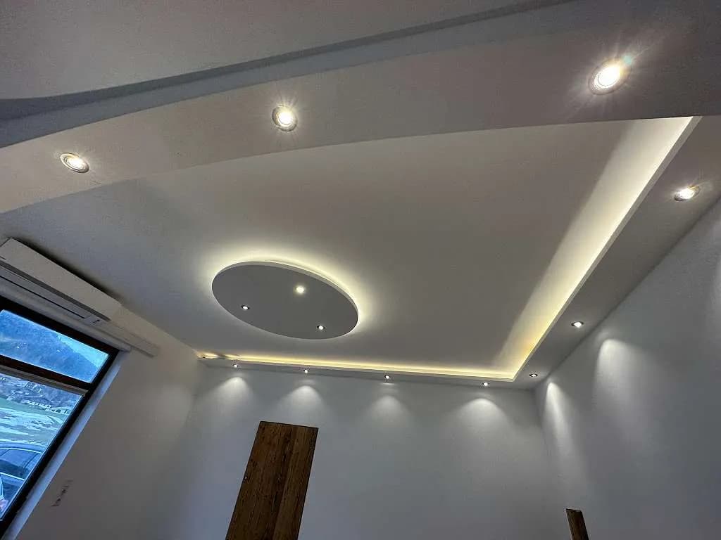 1-Zimmer-Gewerbeimmobilie mieten in Kitzbühel – 40 m², € 990 – Bild 6 von 6