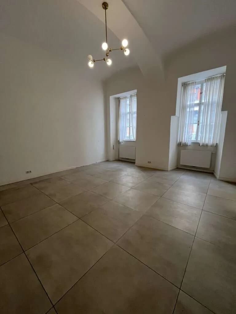 2-Zimmer-Gewerbeimmobilie mieten in Wien – 67 m², € 1.234 – Bild 2 von 14
