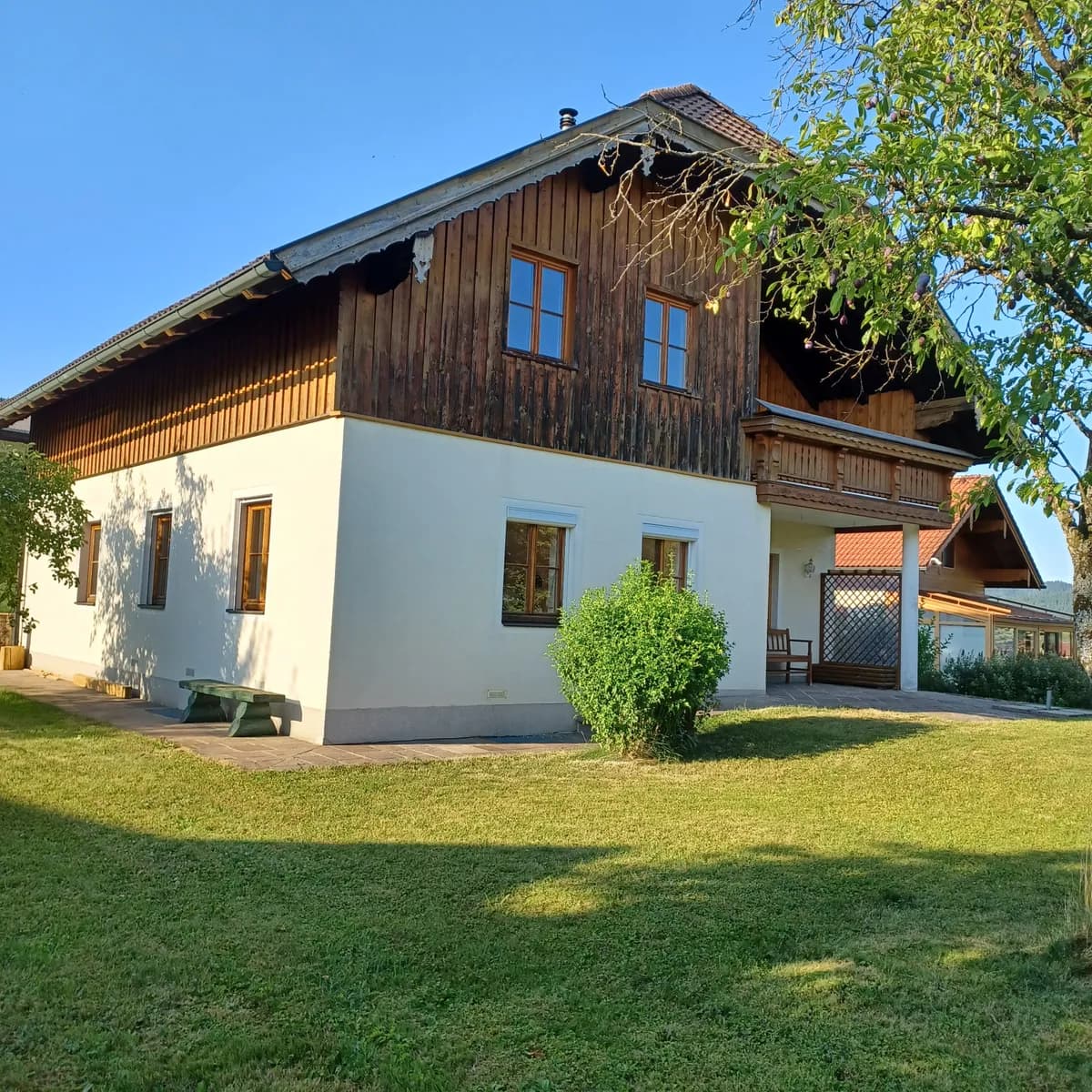 Haus mieten in Vöcklabruck – 140 m², € 1.200 – Bild 1 von 19