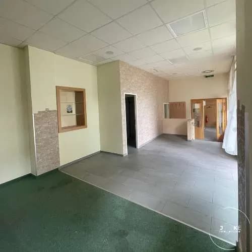 Gewerbeimmobilie mieten in Bruck-Mürzzuschlag – 93 m², € 1.025 – Bild 8 von 31