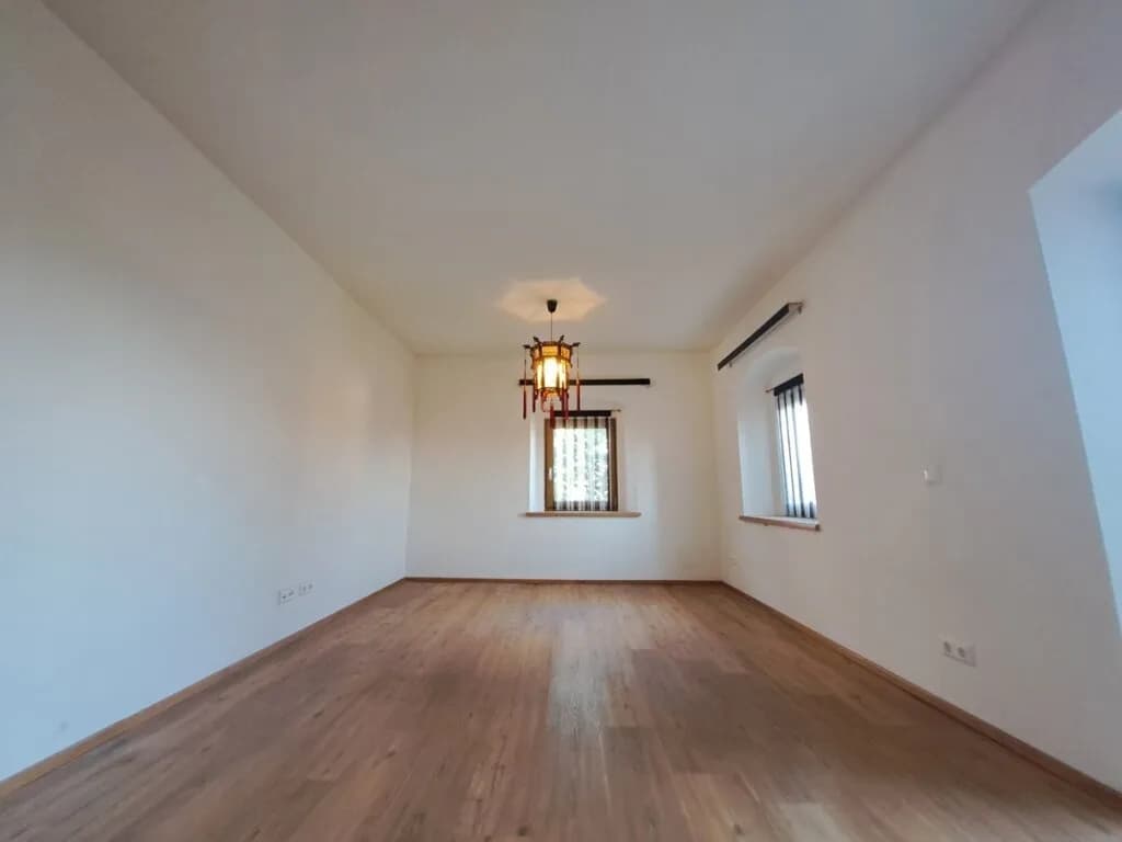 6-Zimmer-Haus kaufen in Voitsberg – 245 m², € 350.000 – Bild 16 von 35
