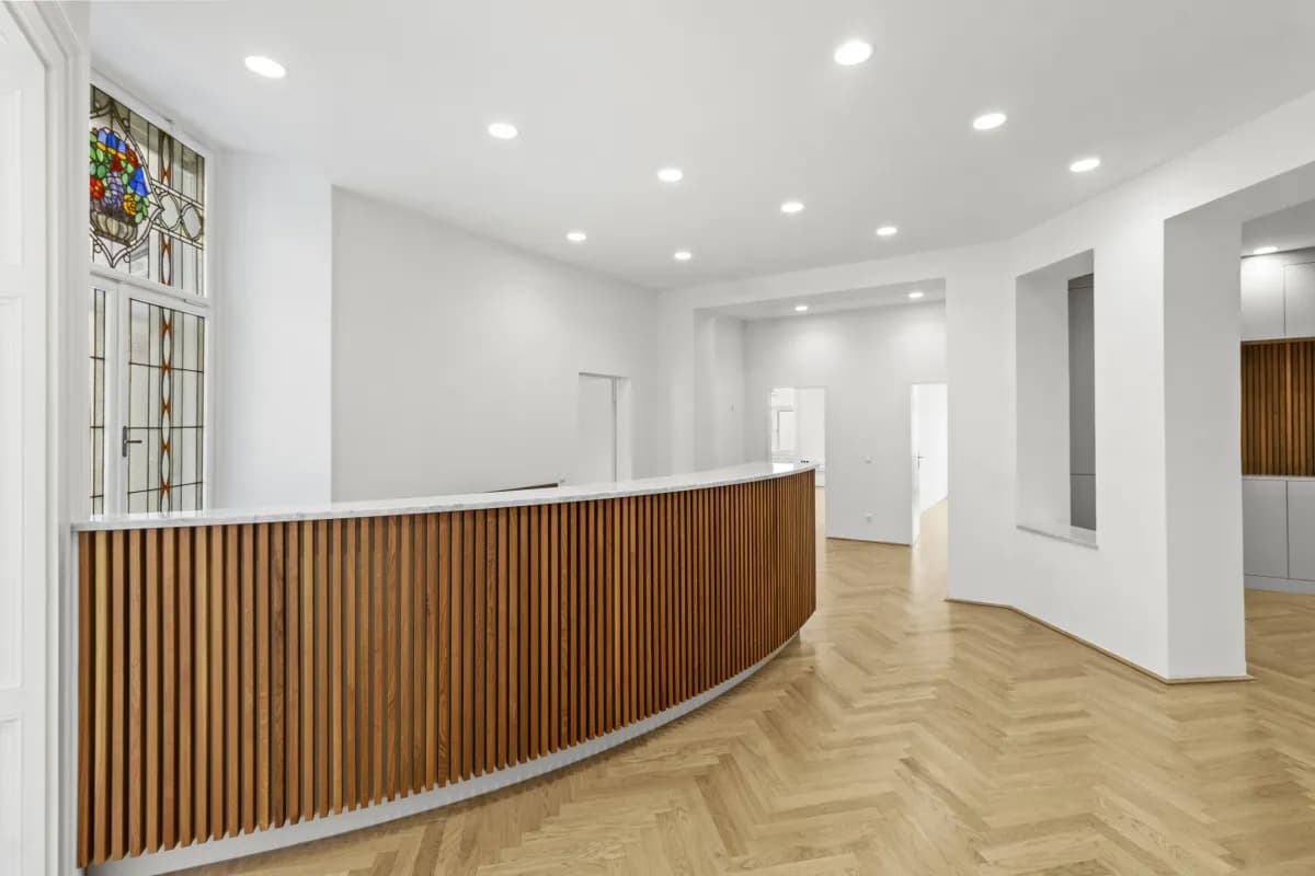 8-Zimmer-Gewerbeimmobilie mieten in Wien – 287 m², € 6.550 – Bild 2 von 21