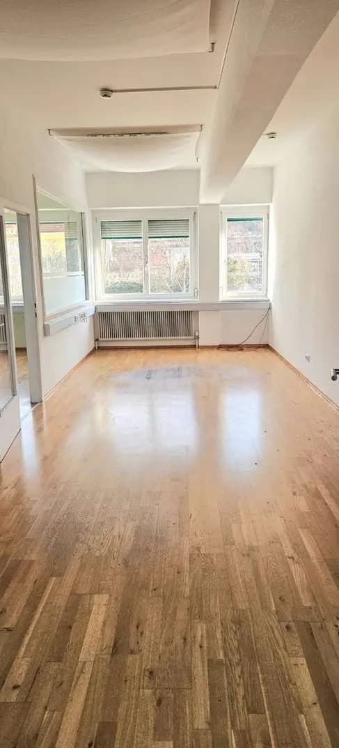 Gewerbeimmobilie mieten in Bruck-Mürzzuschlag – 3 795 m², € 5 – Bild 9 von 11