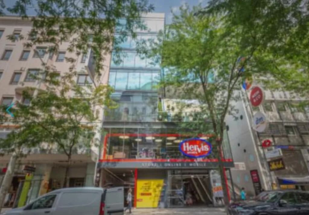 11-Zimmer-Gewerbeimmobilie mieten in Wien – 400 m², € 27.096 – Bild 2 von 8