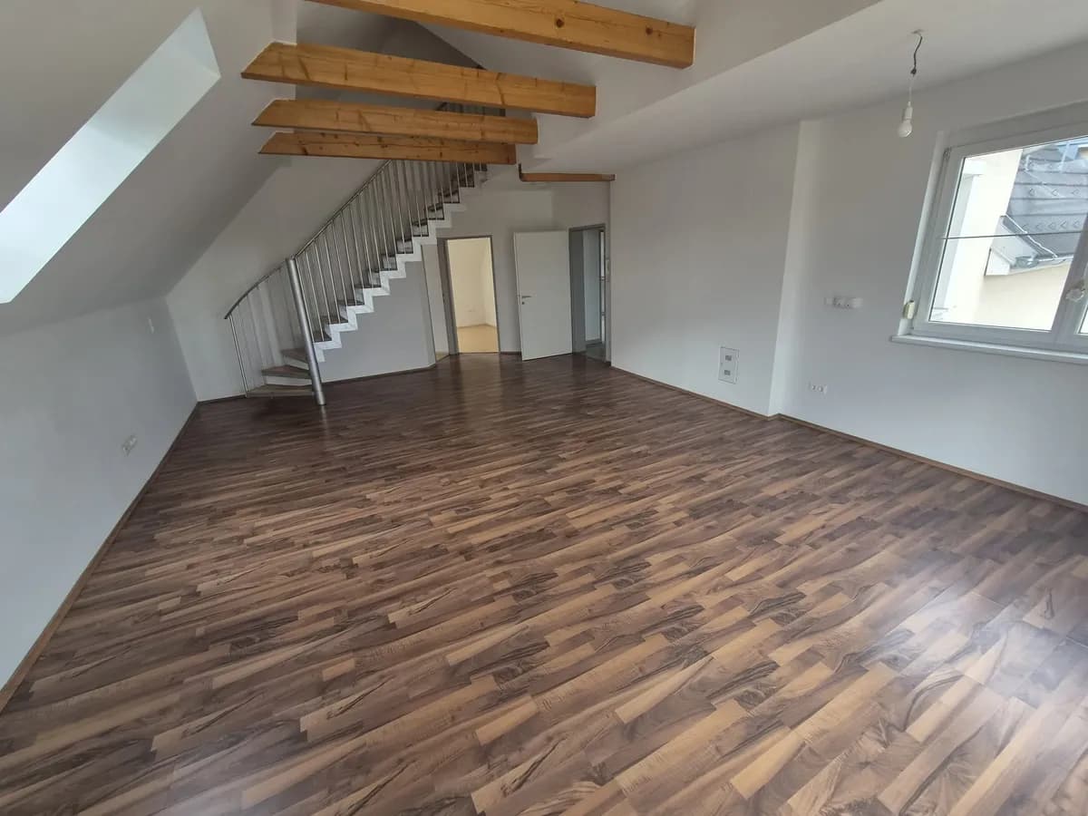 4-Zimmer-Wohnung mieten in Mödling – 109 m², € 1.390 – Bild 3 von 9