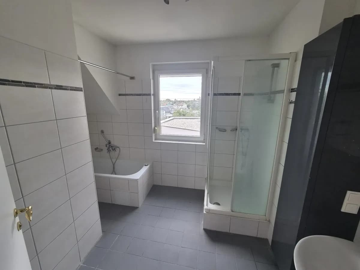 4-Zimmer-Wohnung mieten in Mödling – 109 m², € 1.390 – Bild 4 von 9