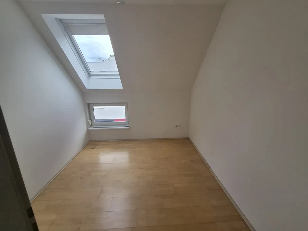 4-Zimmer-Wohnung mieten in Mödling – 109 m², € 1.390 – Bild 7 von 9