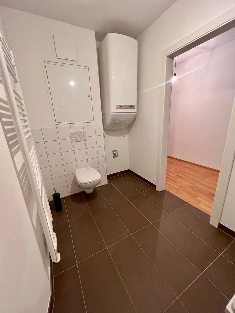 1-Zimmer-Wohnung mieten in Graz – 40 m², € 563 – Bild 8 von 9