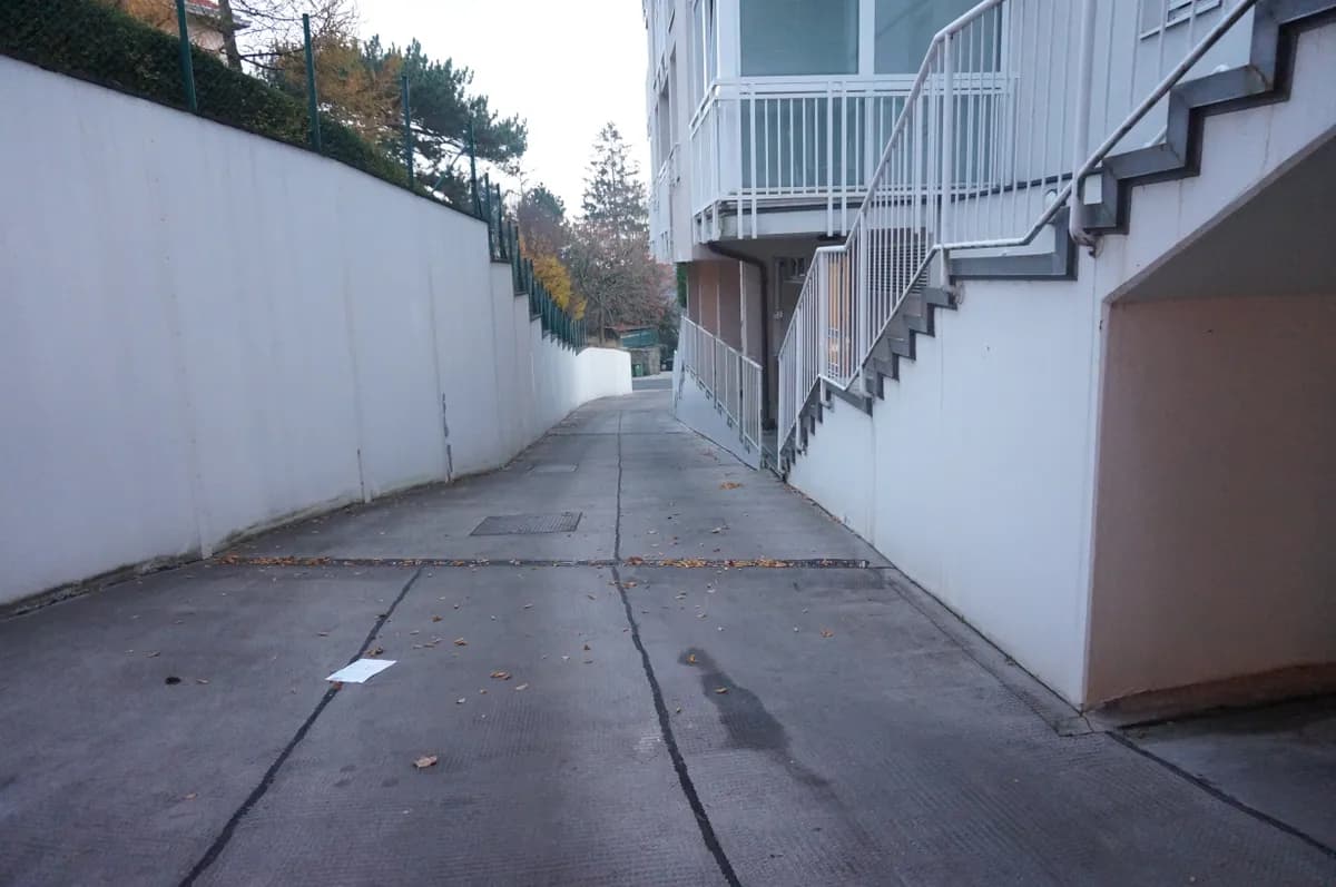 6-Zimmer-Wohnung mieten in Wien – 231 m², € 2.860 – Bild 8 von 46