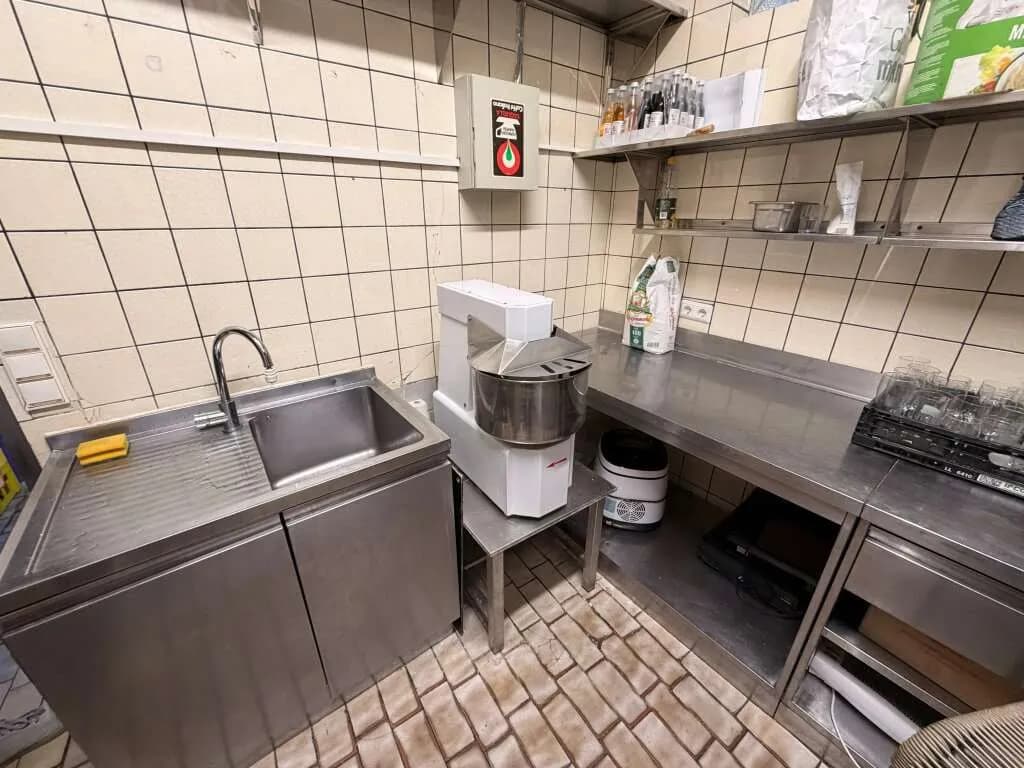 Gewerbeimmobilie mieten in Wien – 430 m², € 9.500 – Bild 21 von 22
