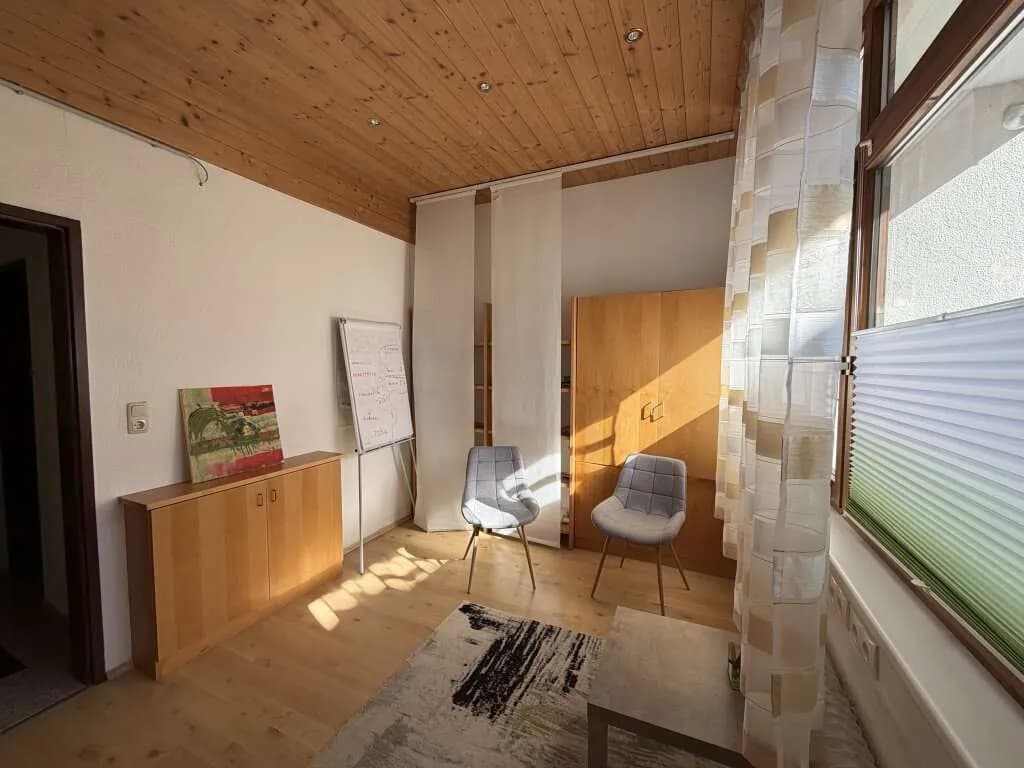 3-Zimmer-Gewerbeimmobilie mieten in Schwaz – 75 m², € 750 – Bild 12 von 14