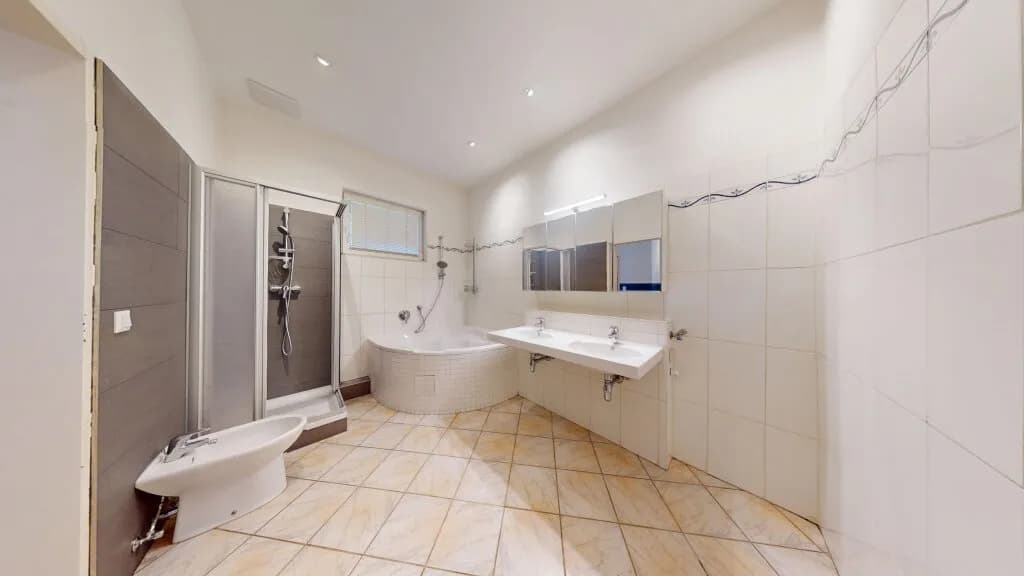 4-Zimmer-Wohnung kaufen in Wien – 107 m², € 298.000 – Bild 2 von 18