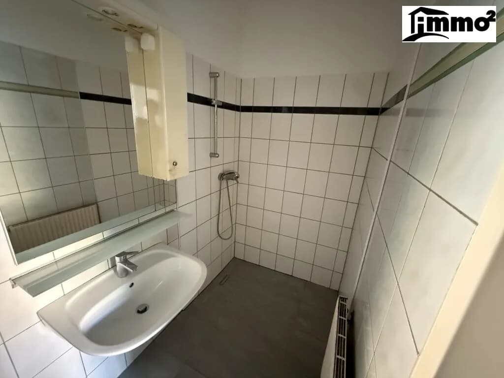 1-Zimmer-Wohnung mieten in Klagenfurt – 30 m², € 420 – Bild 12 von 15
