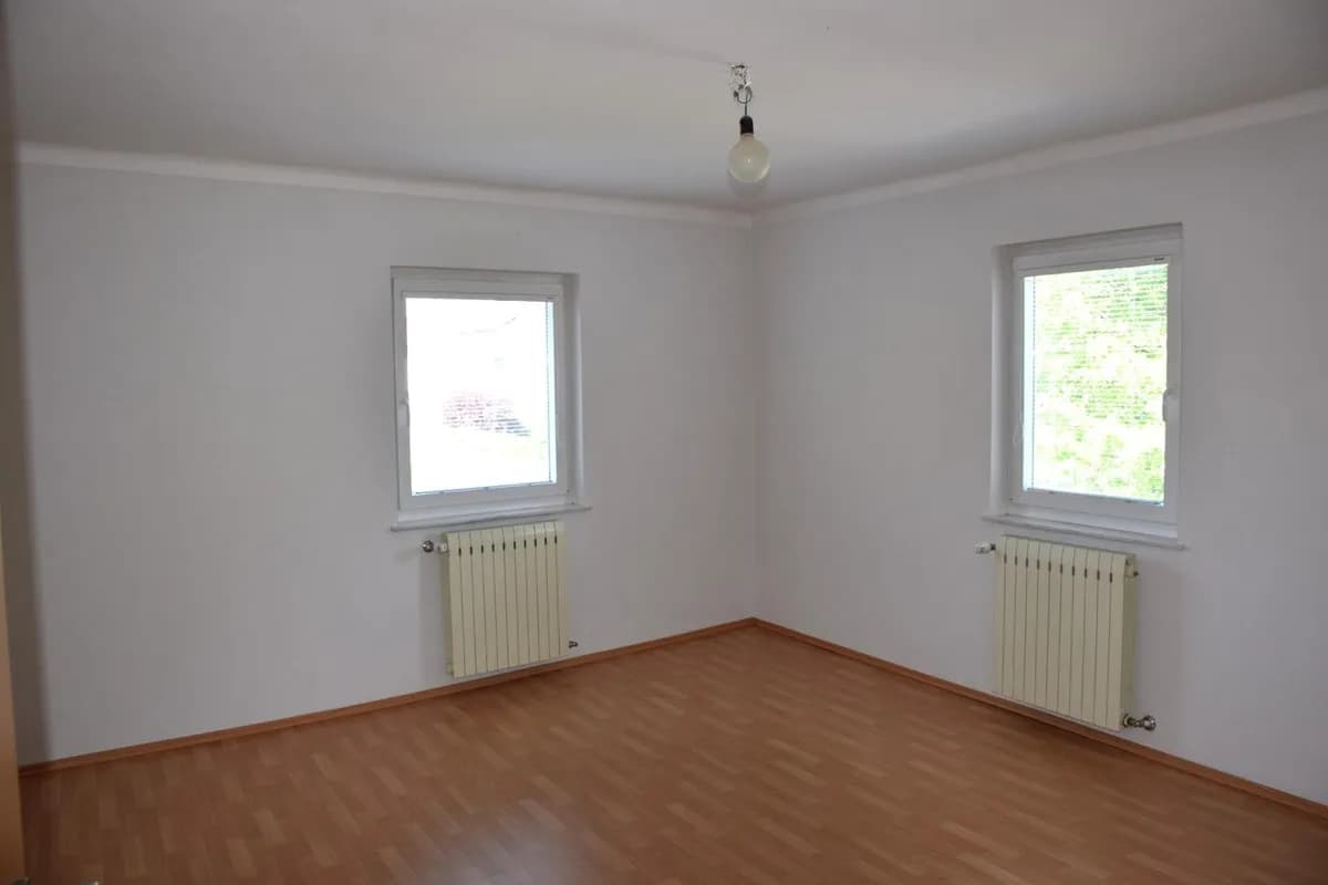4-Zimmer-Haus kaufen in Wels – 100 m², € 199.000 – Bild 6 von 14
