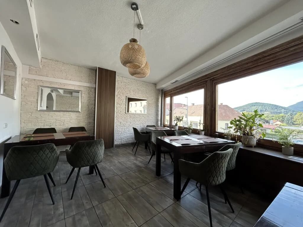 Gewerbeimmobilie mieten in Neunkirchen – 196 m², € 1.000 – Bild 16 von 29