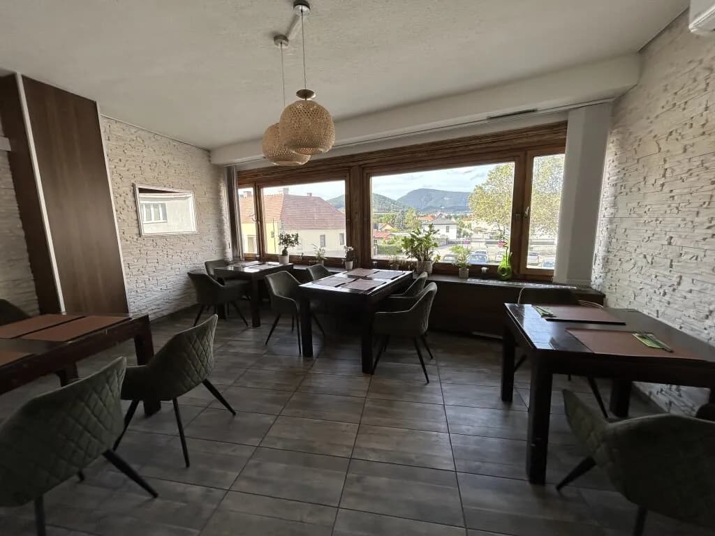 Gewerbeimmobilie mieten in Neunkirchen – 196 m², € 1.000 – Bild 19 von 29