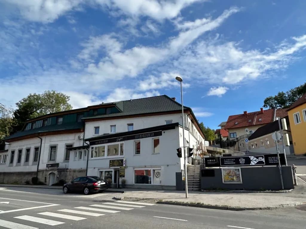 Gewerbeimmobilie mieten in Neunkirchen – 196 m², € 1.000 – Bild 27 von 29