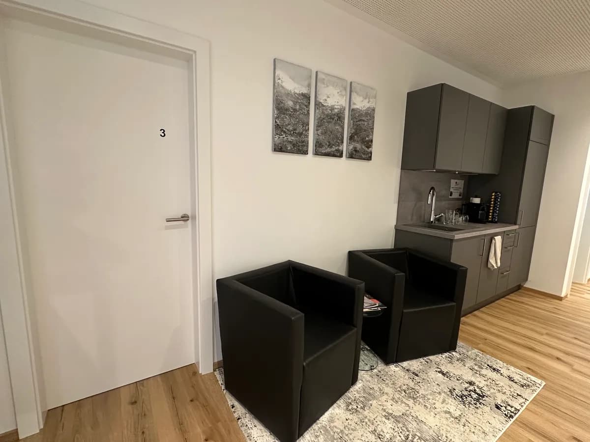 5-Zimmer-Gewerbeimmobilie mieten in Salzburg-Umgebung – 45 m², € 600 – Bild 2 von 12