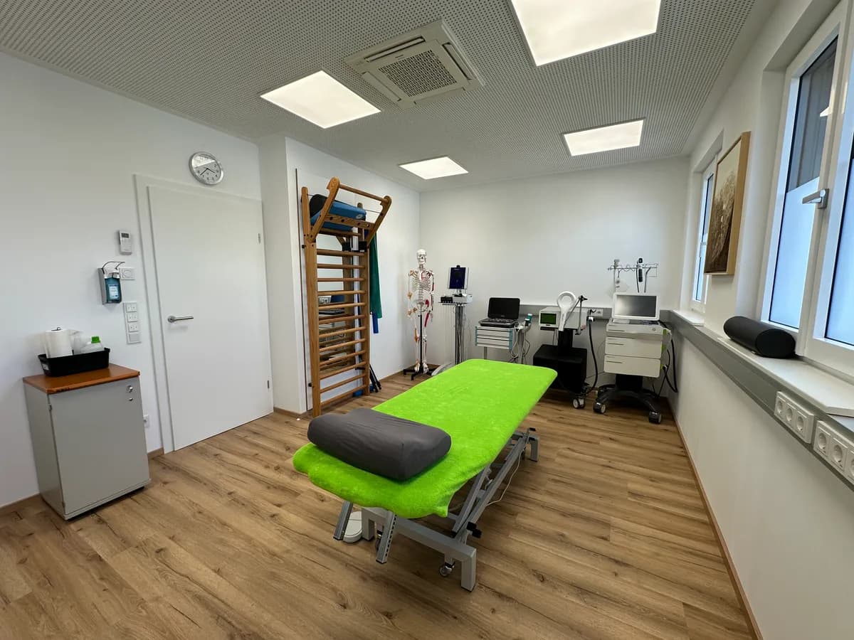 5-Zimmer-Gewerbeimmobilie mieten in Salzburg-Umgebung – 45 m², € 600 – Bild 11 von 12