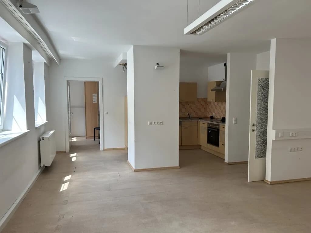 4-Zimmer-Wohnung mieten in Eferding – 123,31 m², € 1.123 – Bild 7 von 11