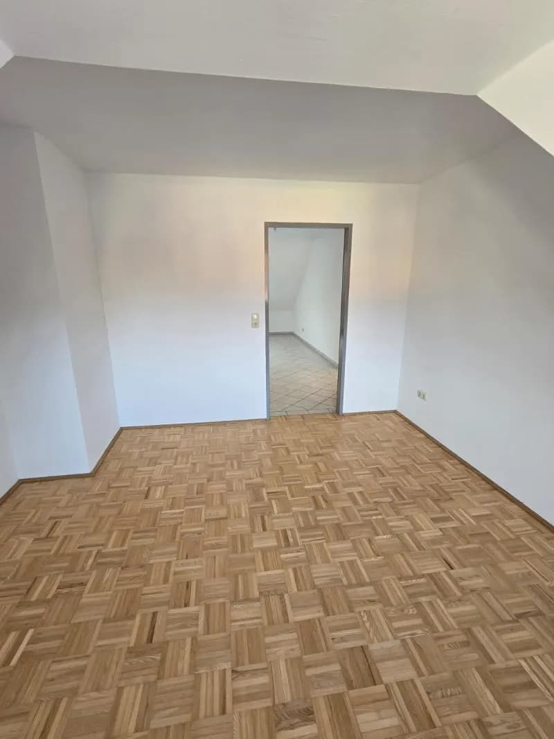 2-Zimmer-Wohnung mieten in Steyr – 84,49 m², € 704 – Bild 12 von 17