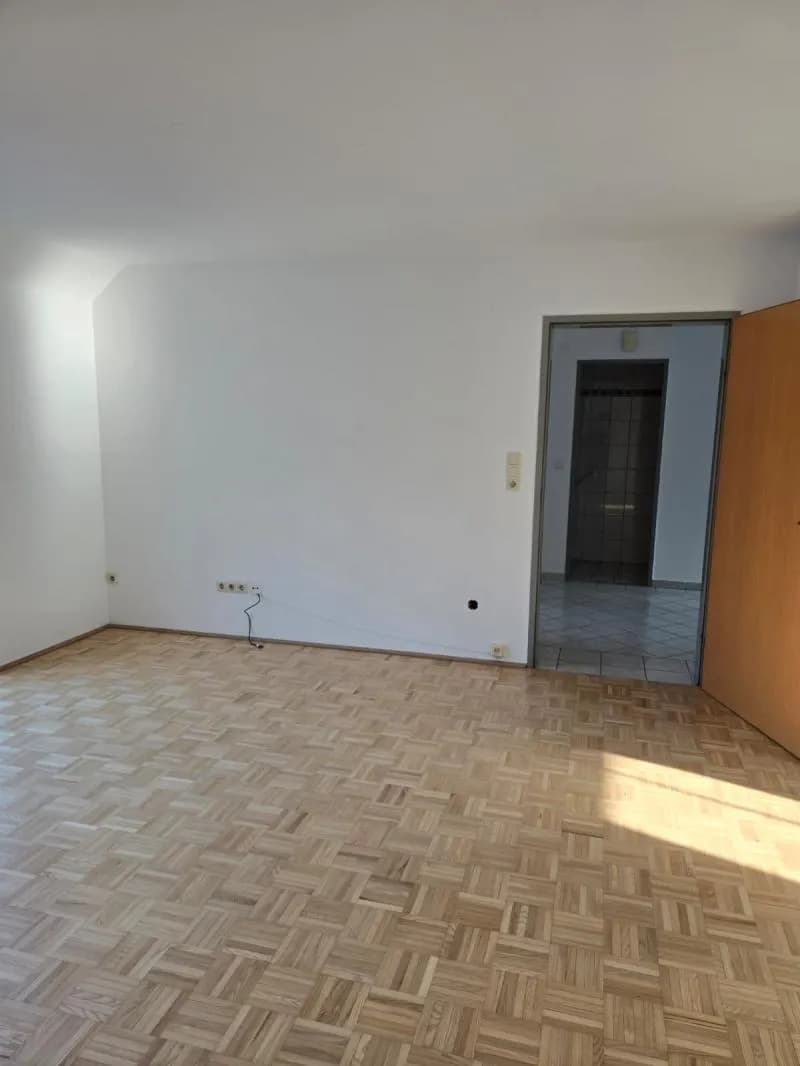 2-Zimmer-Wohnung mieten in Steyr – 84,49 m², € 704 – Bild 16 von 17
