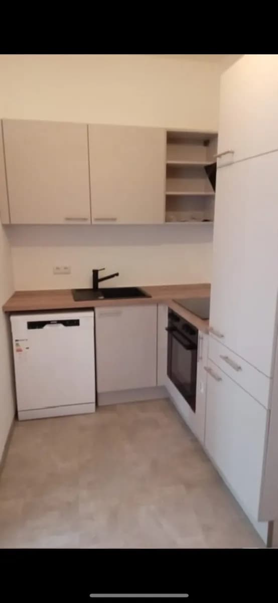 3-Zimmer-Wohnung mieten in Wien – 65 m², € 1.200 – Bild 1 von 16