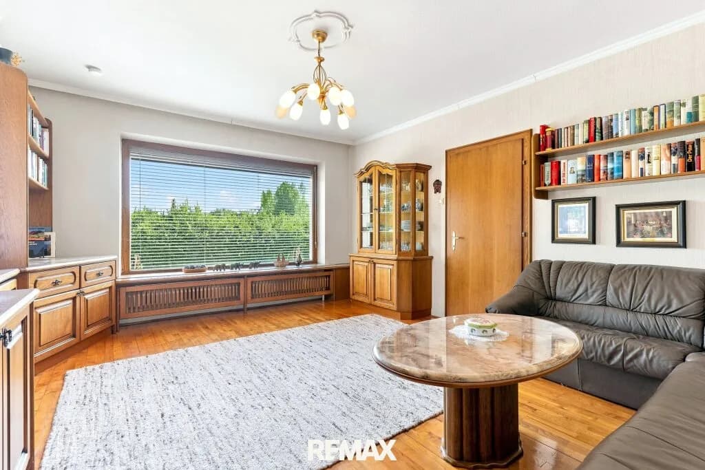 7-Zimmer-Haus kaufen in Linz Land – 173 m², € 299.000 – Bild 4 von 10