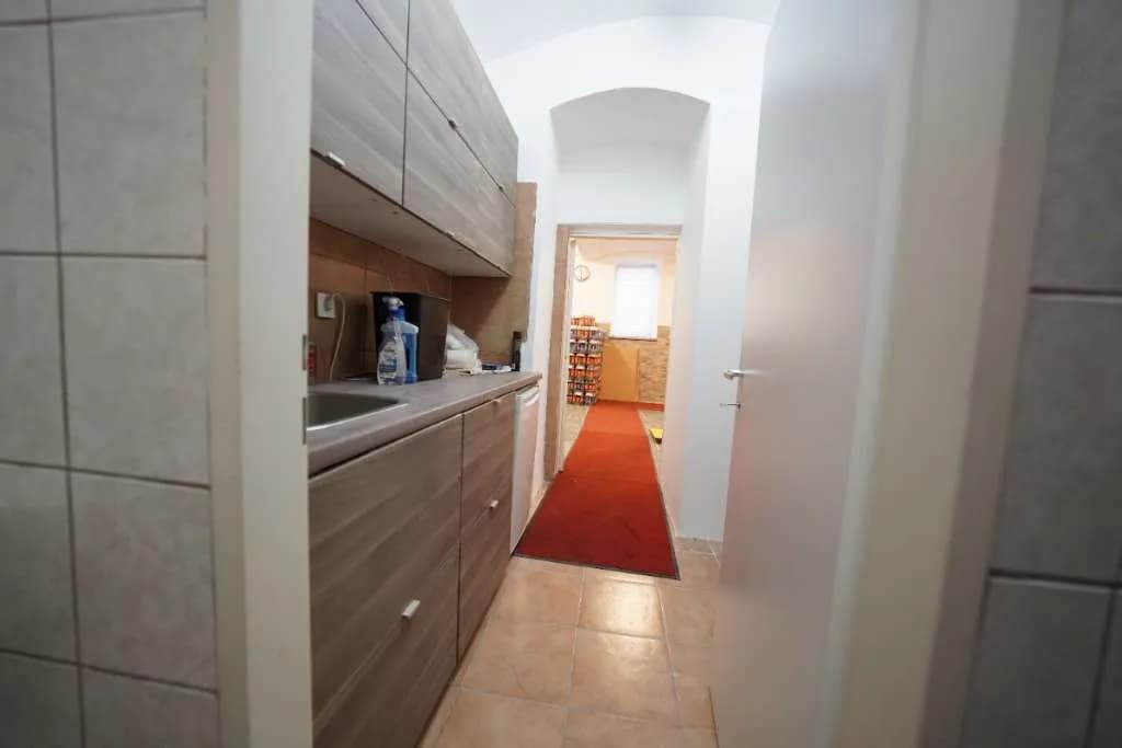 2-Zimmer-Gewerbeimmobilie mieten in Wien – 53 m², € 700 – Bild 10 von 23
