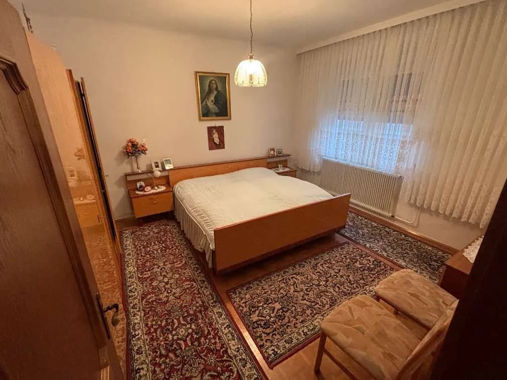 5-Zimmer-Gewerbeimmobilie mieten in Eisenstadt - Umgebung – 168 m², € 1.550 – Bild 12 von 27