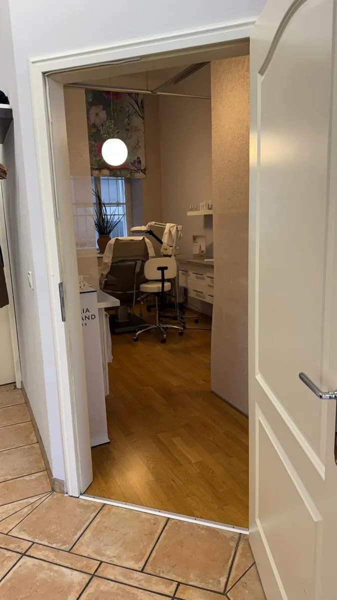 2-Zimmer-Gewerbeimmobilie mieten in Wien – 50 m², € 1.697 – Bild 3 von 8