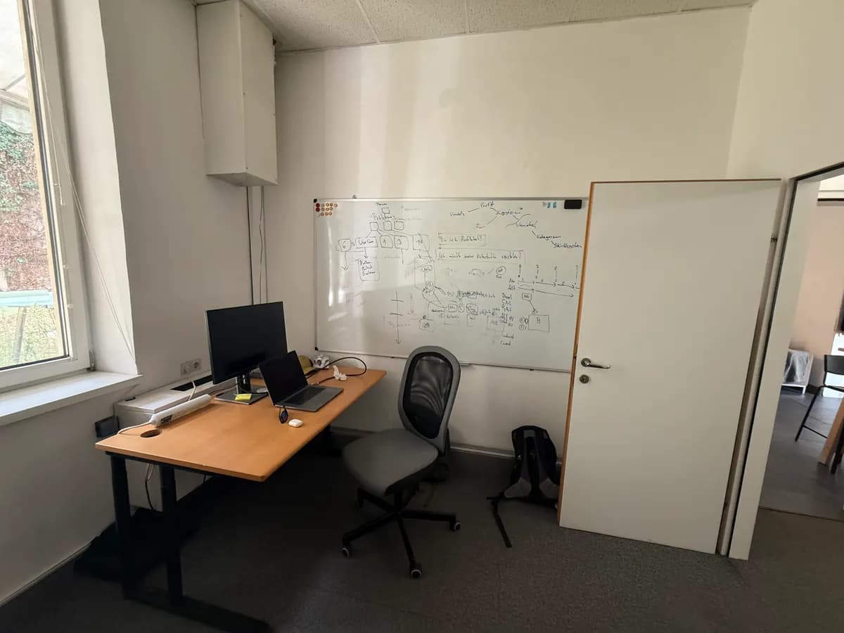 1-Zimmer-Gewerbeimmobilie mieten in Wien – 12 m², € 500 – Bild 2 von 12