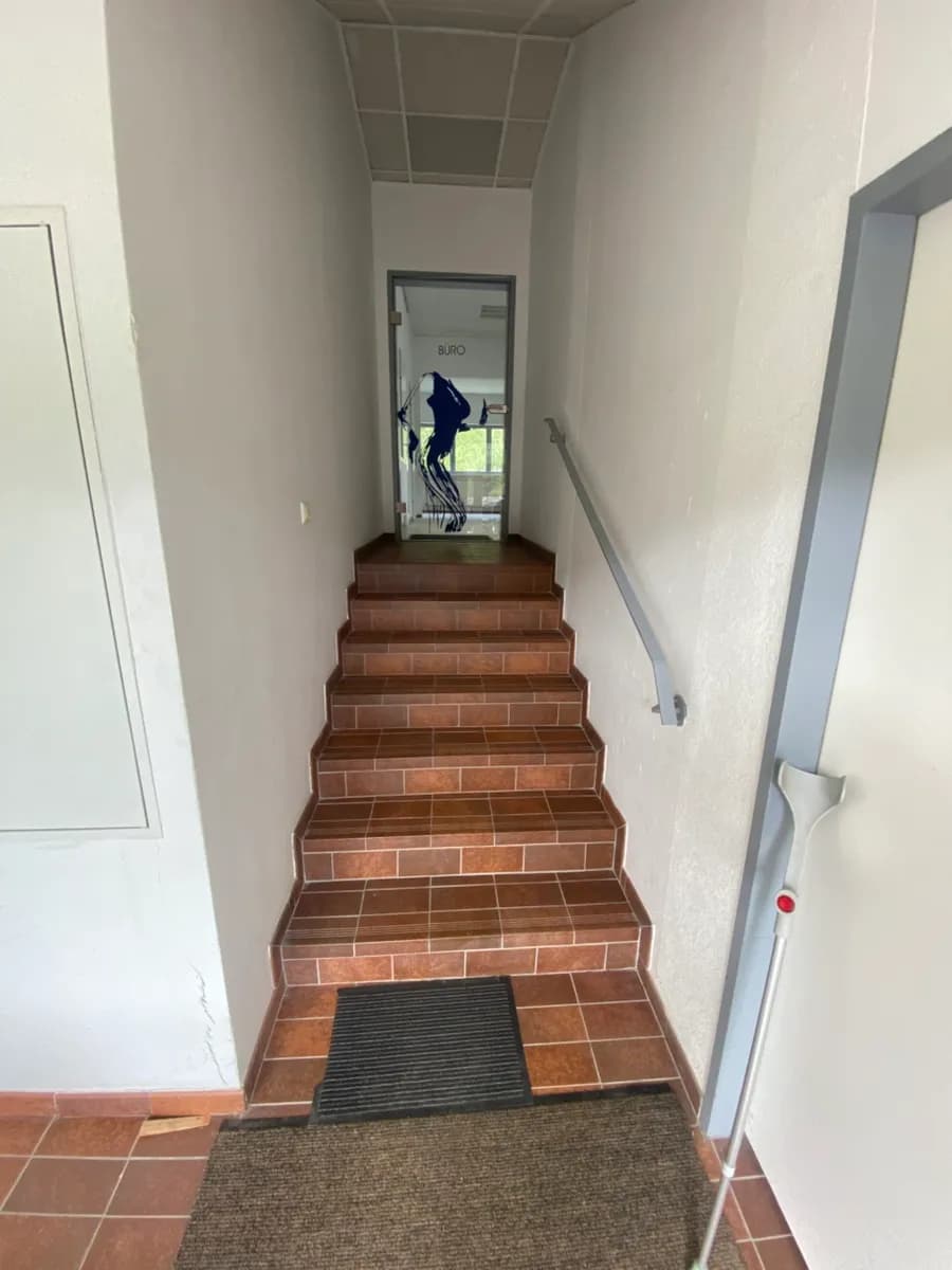 Gewerbeimmobilie mieten in Neunkirchen – 650 m², € 2.500 – Bild 13 von 18